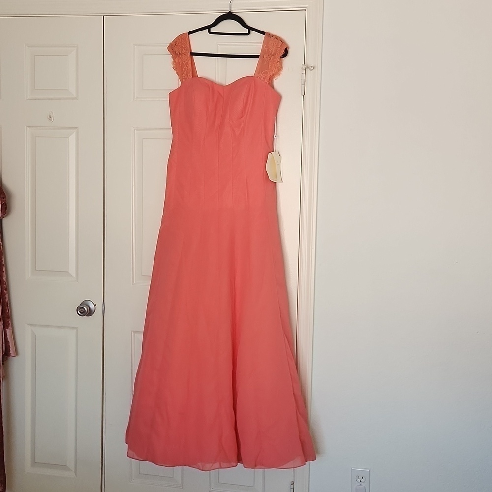 ✨️NWT LanTing Coral Pink Mother of The Bride Lace Straps Maxi Dress. Sz Large